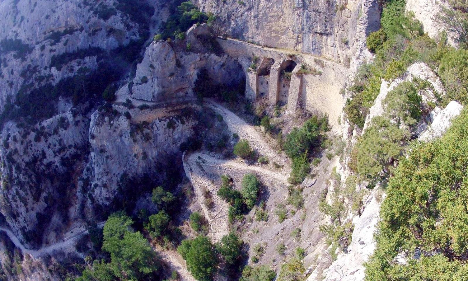 La Maison De La Traverse Сен-Гийём-ле-Дезер Экстерьер фото