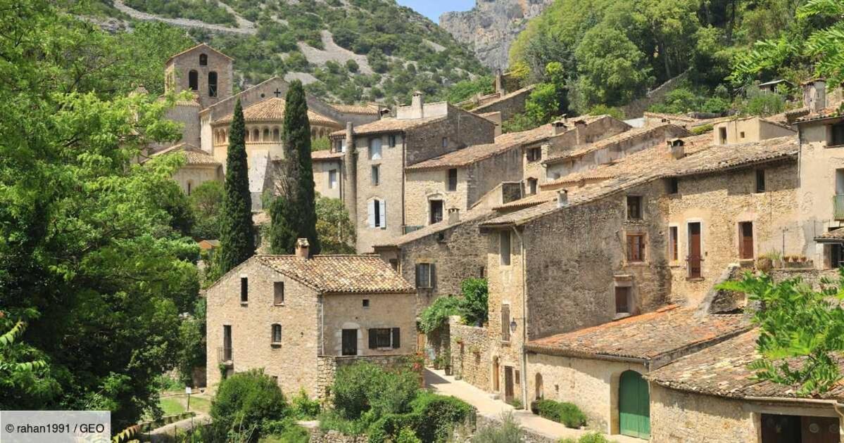 La Maison De La Traverse Сен-Гийём-ле-Дезер Экстерьер фото